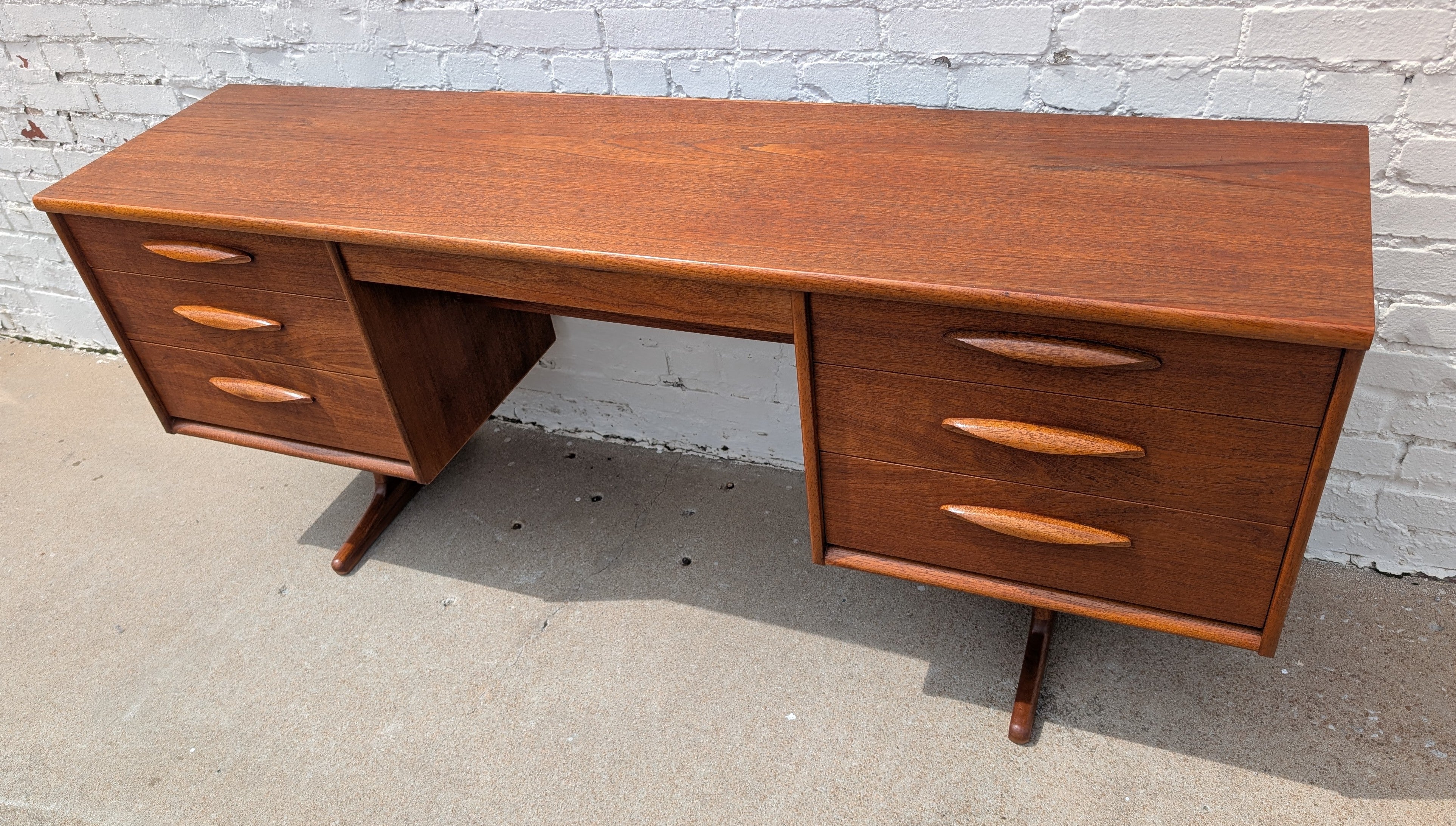 Mid Century English Modern Teak Desk/Vanity by Austin Suite