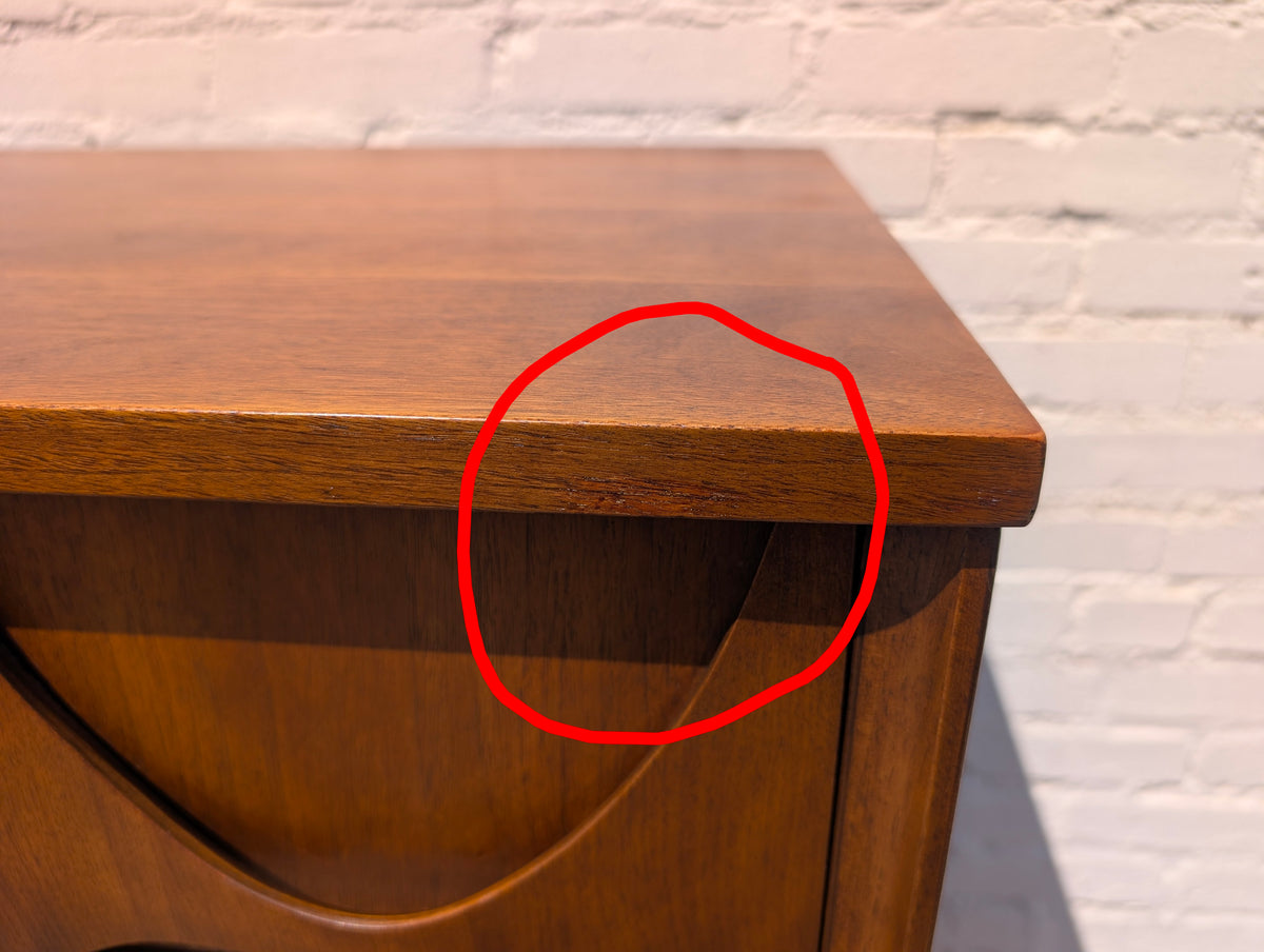Mid Century Modern Broyhill Brasilia Walnut Dresser