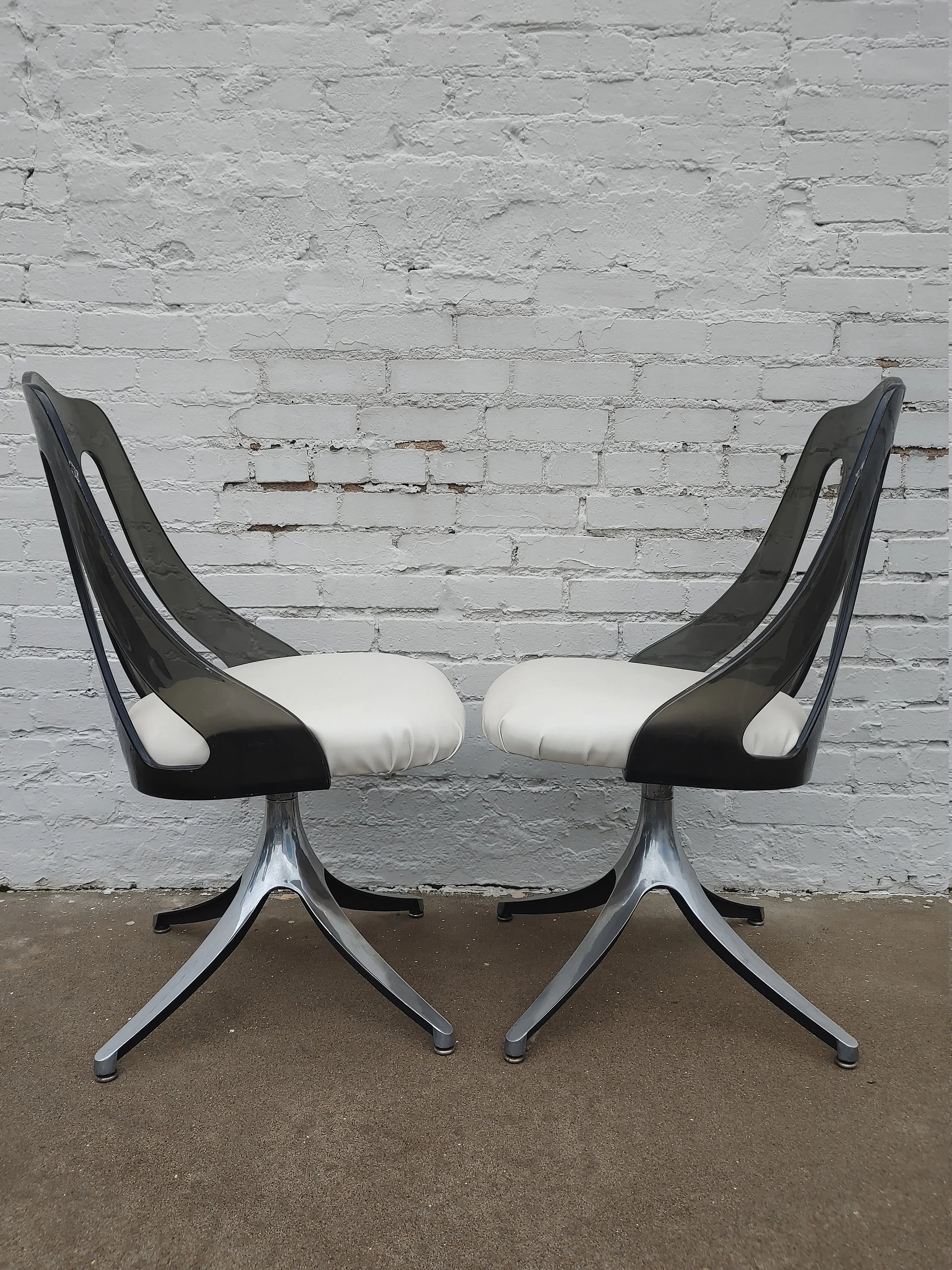 Mid Century Modern Lucite and Chrome Dining Chairs
