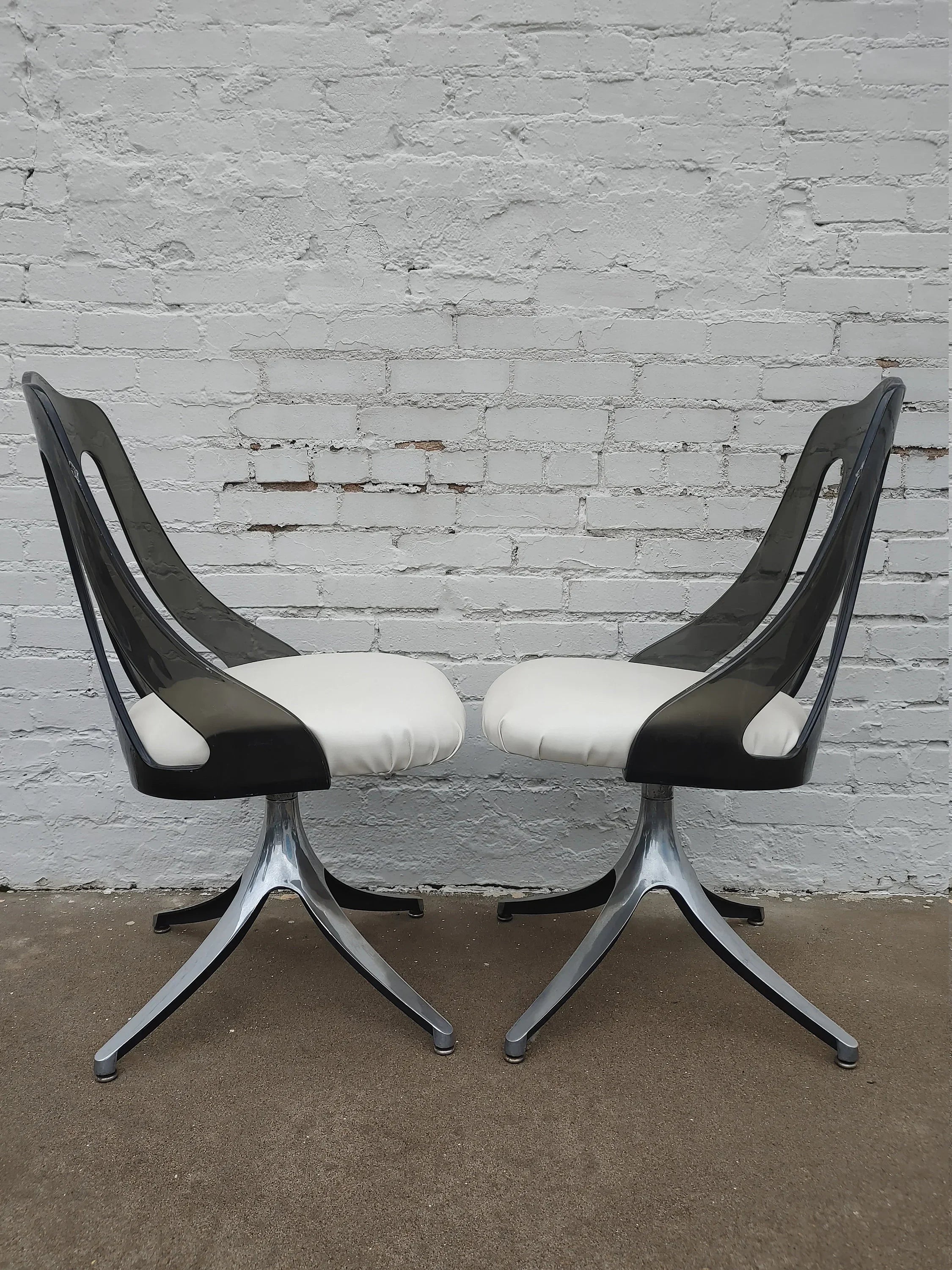 Mid Century Modern Lucite and Chrome Dining Chairs