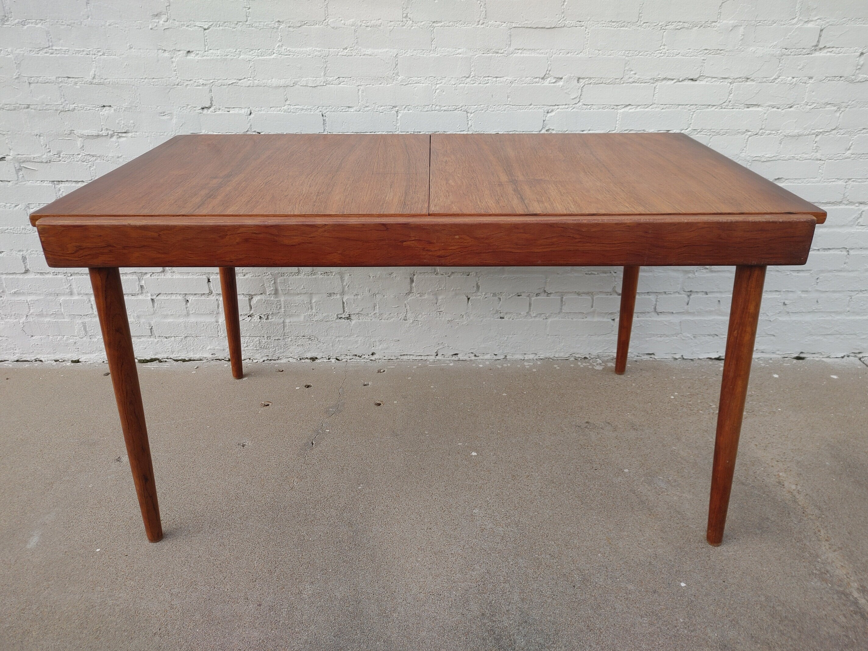 Mid Century Modern Rosewood Dining Table with Hidden Leaf