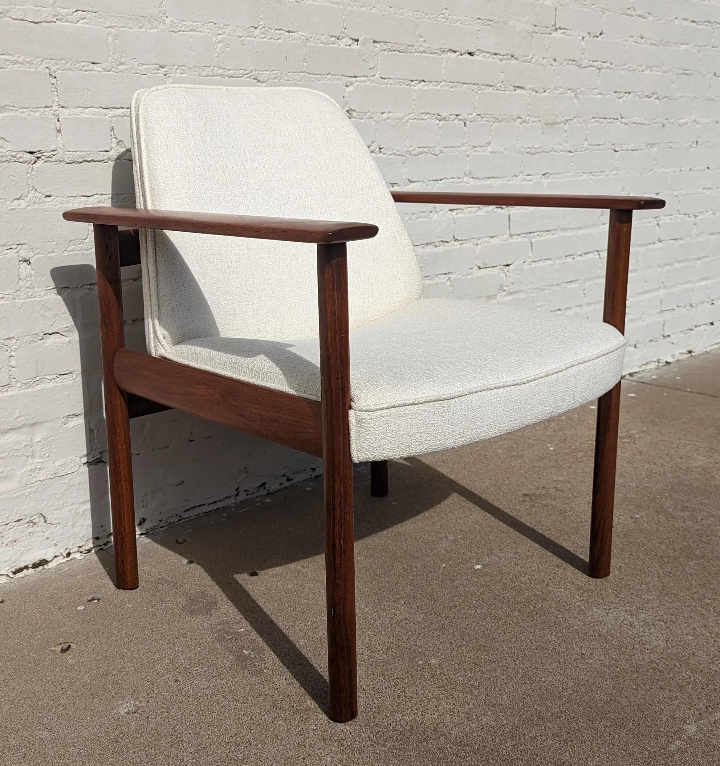 Mid Century Danish Modern Dokka Mobler Side Chair