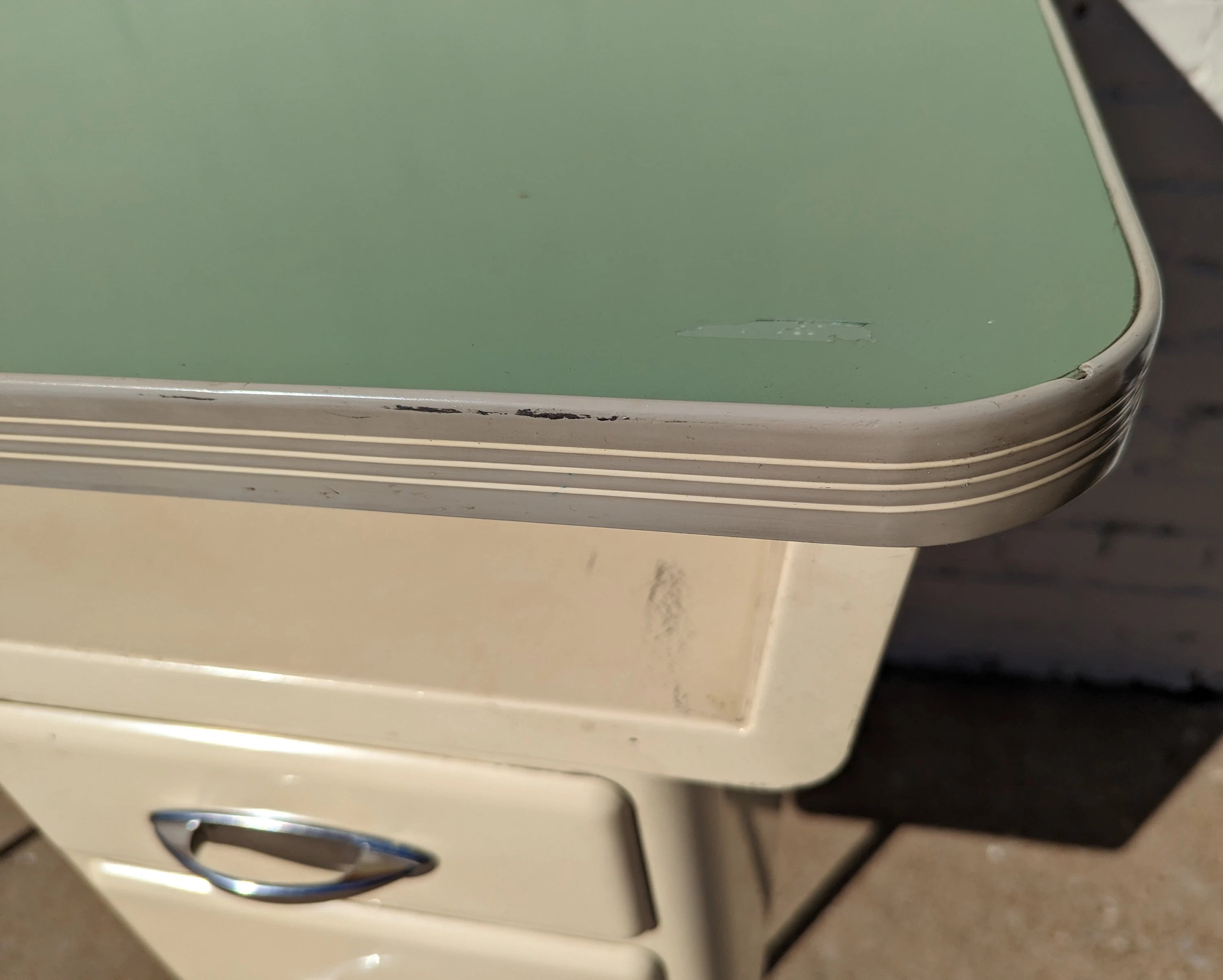 Mid Century Modern Steel and Enamel Doctors Desk