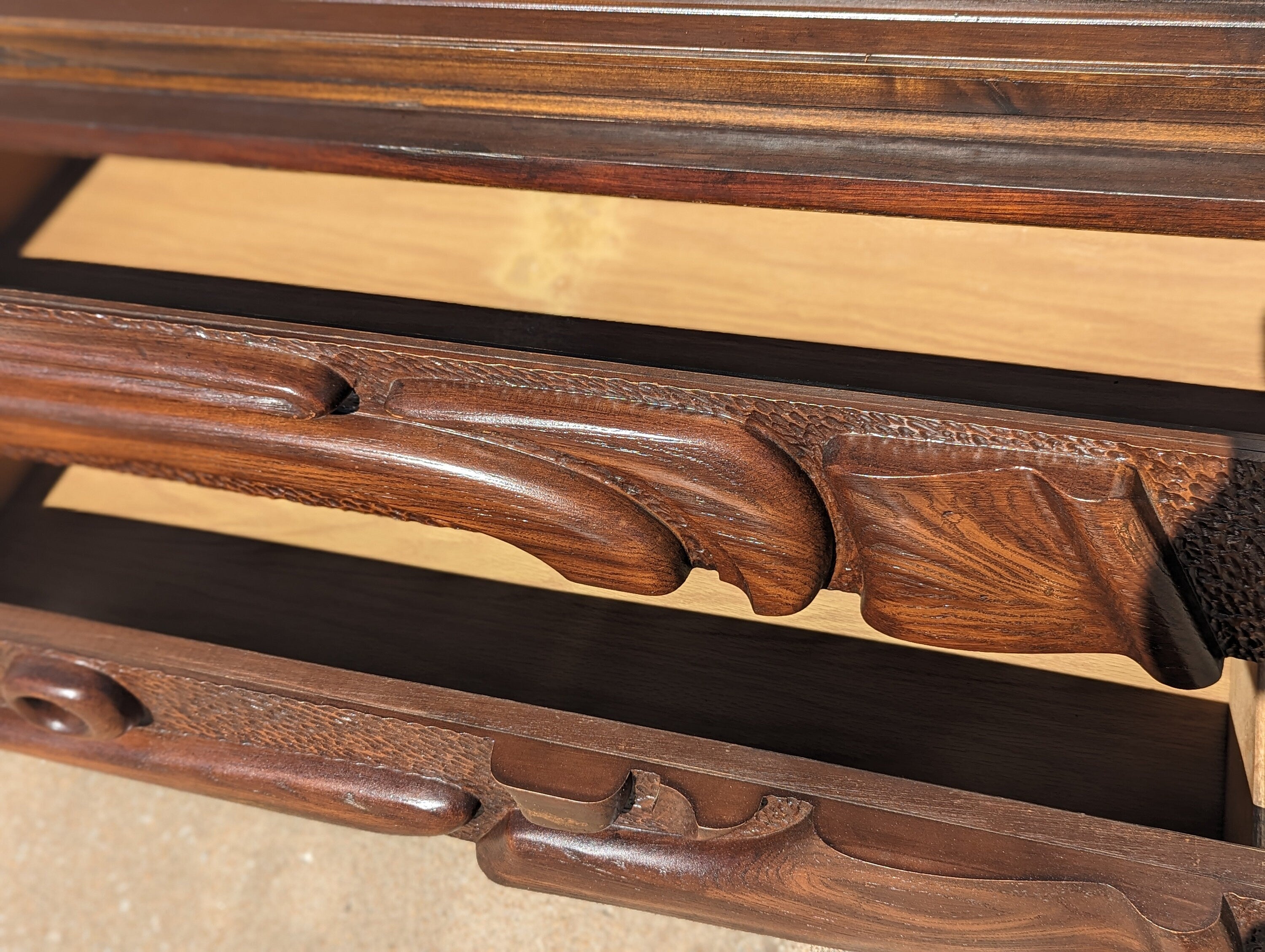 Mid Century Italian Modern Dresser Style of Paolo Buffa