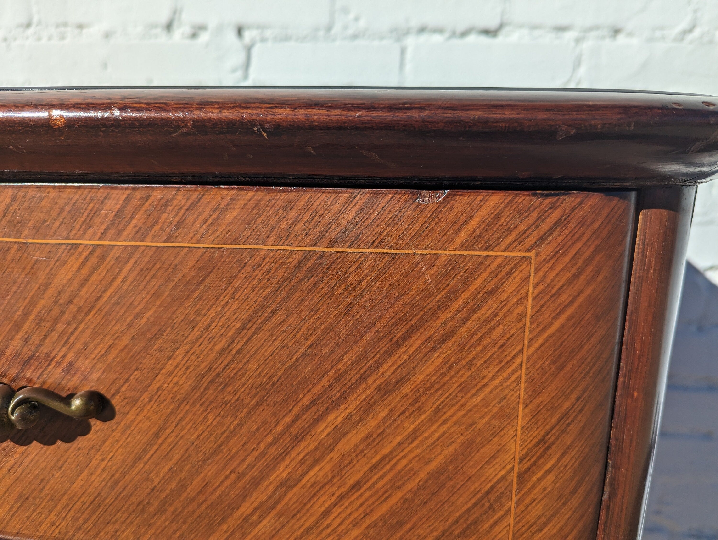 Mid Century Italian Modern Dresser Style of Paolo Buffa