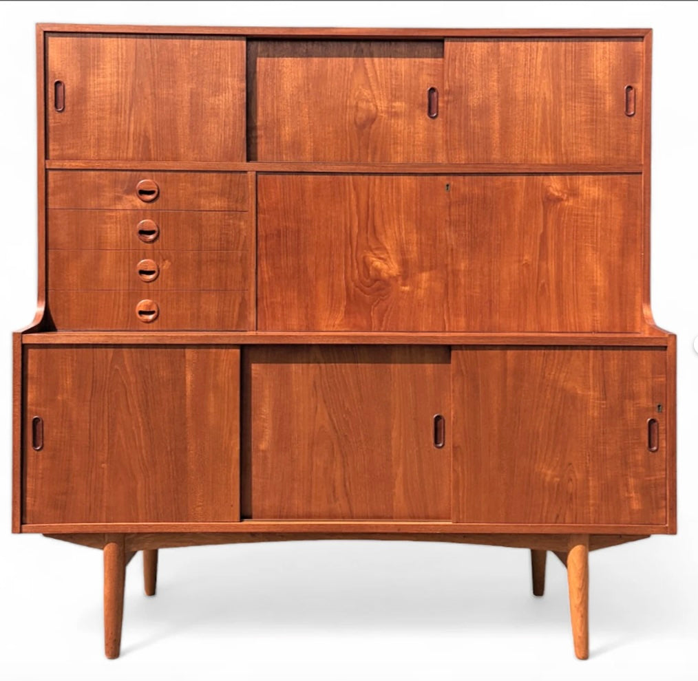 Mid Century Danish Modern Teak Cabine