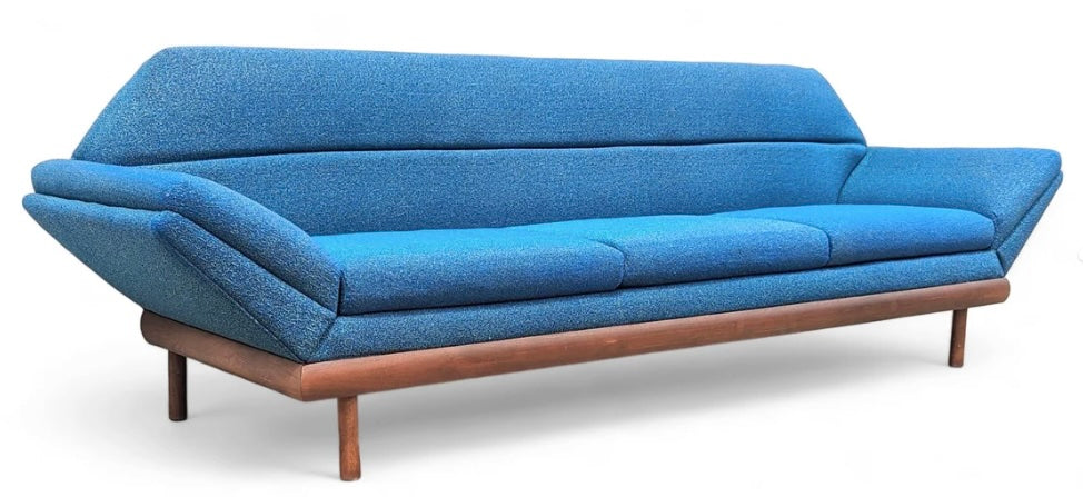 Mid Century Modern Flexsteel Thunderbird Sofa