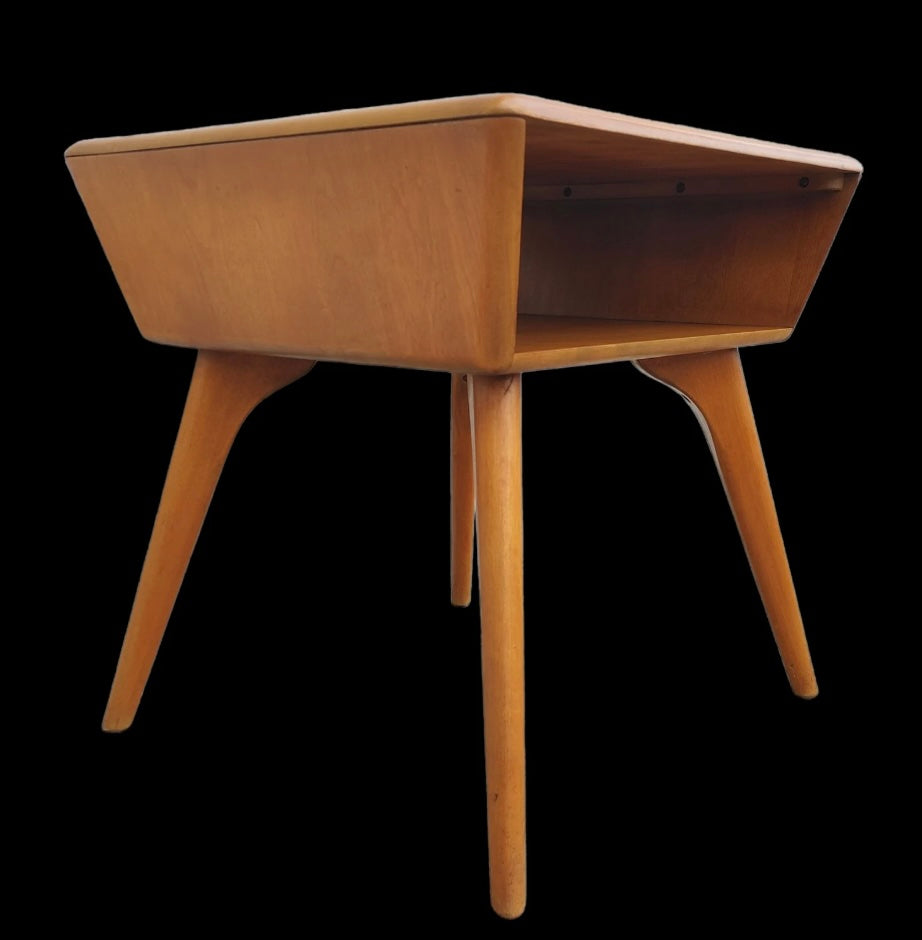 Mid Century Modern Heywood Wakefield Maple Lamp Table