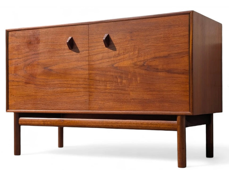 Mid Century Modern McIntosh Teak Cabinet