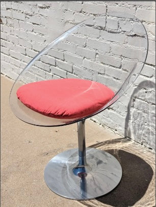 Modern Acrylic Lucite Swivel Chair by Kartell