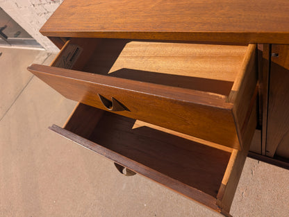 Mid Century Modern Broyhill Brasilia Walnut Dresser