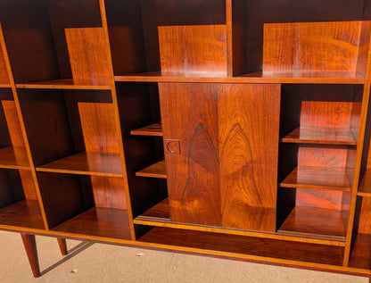 Mid Century Modern Danish Modern Rosewood Cabinet