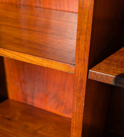 Mid Century Modern Danish Modern Rosewood Cabinet