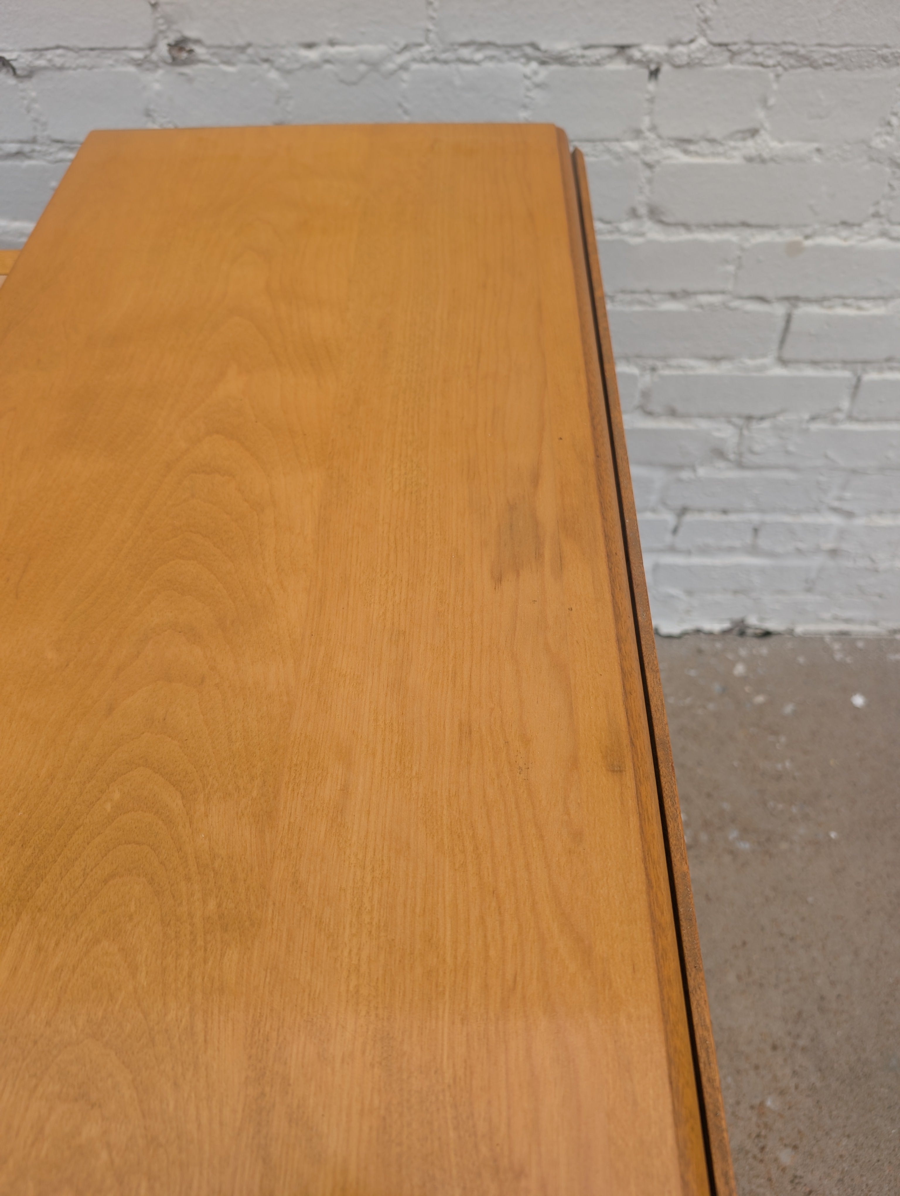 Mid Century Modern Heywood Wakefield Solid Birch Wishbone Dining Table