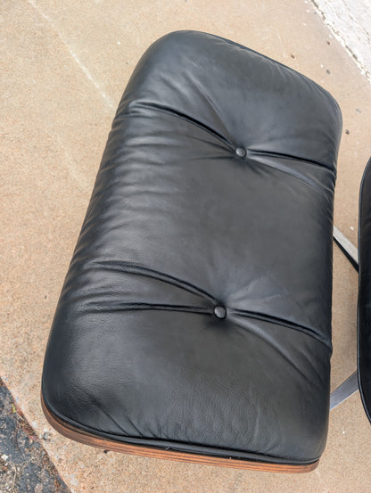Mid Century Modern Eames Style Lounger and Ottoman by Selig