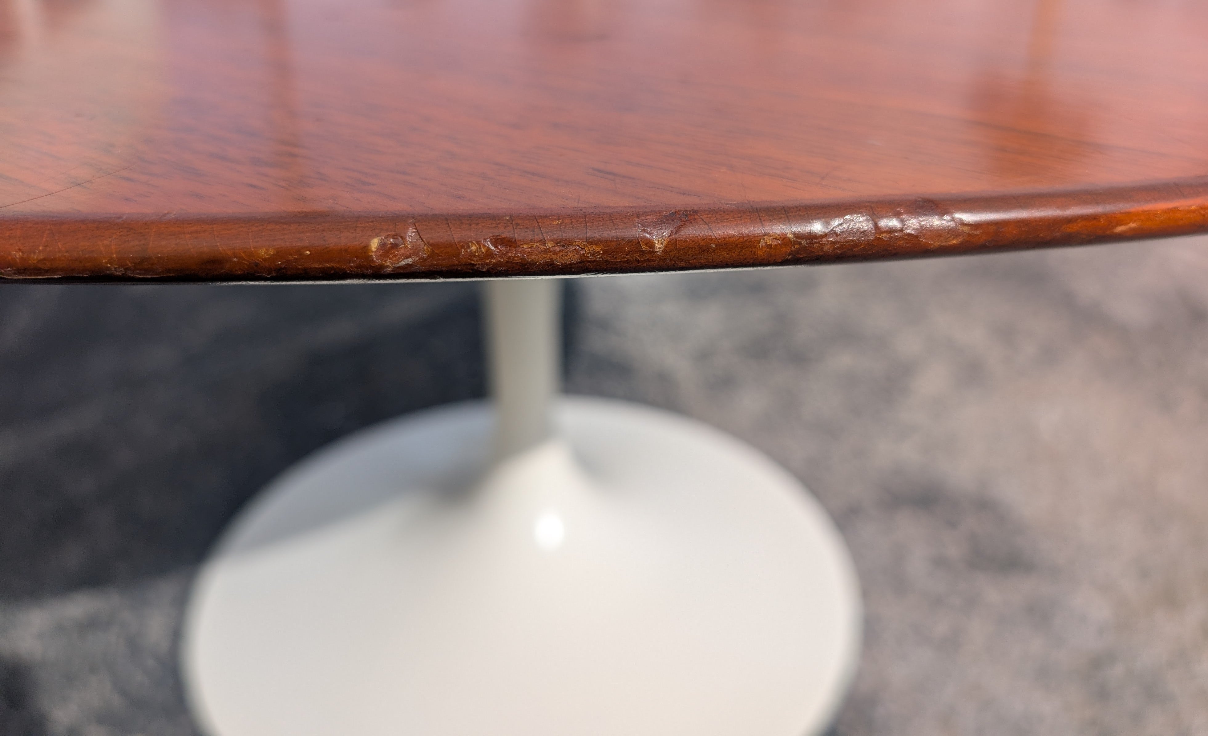 Mid Century Modern Knoll Tulip Table