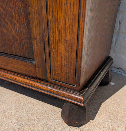 Rustic Old English Oak Glass Front Cabinet