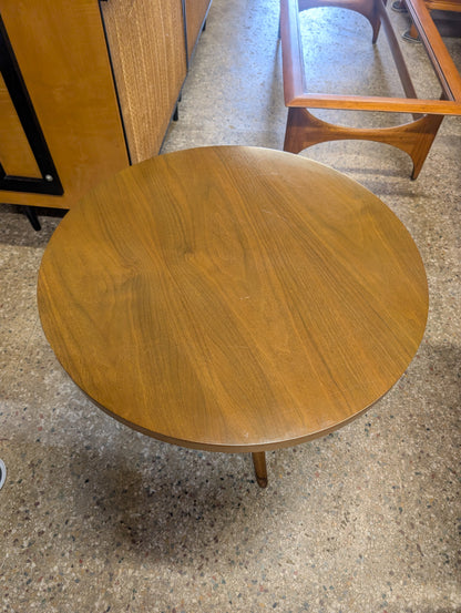 Mid Century Modern Widdicomb Walnut Side Table by T H Robsjohn Gibbings