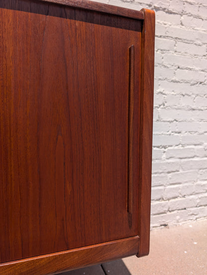 Mid Century Danish Modern Teak Credenza Attributed to Johannes Andersen