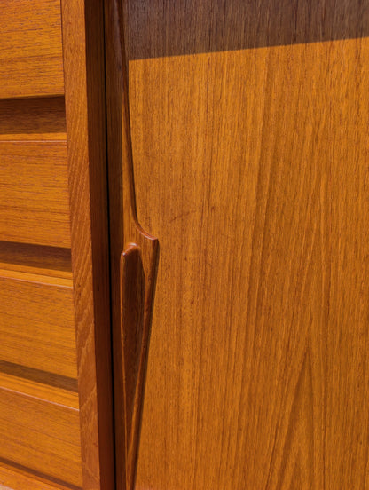 Mid Century Danish Modern Gunni Omann Credenza by Omann Jun