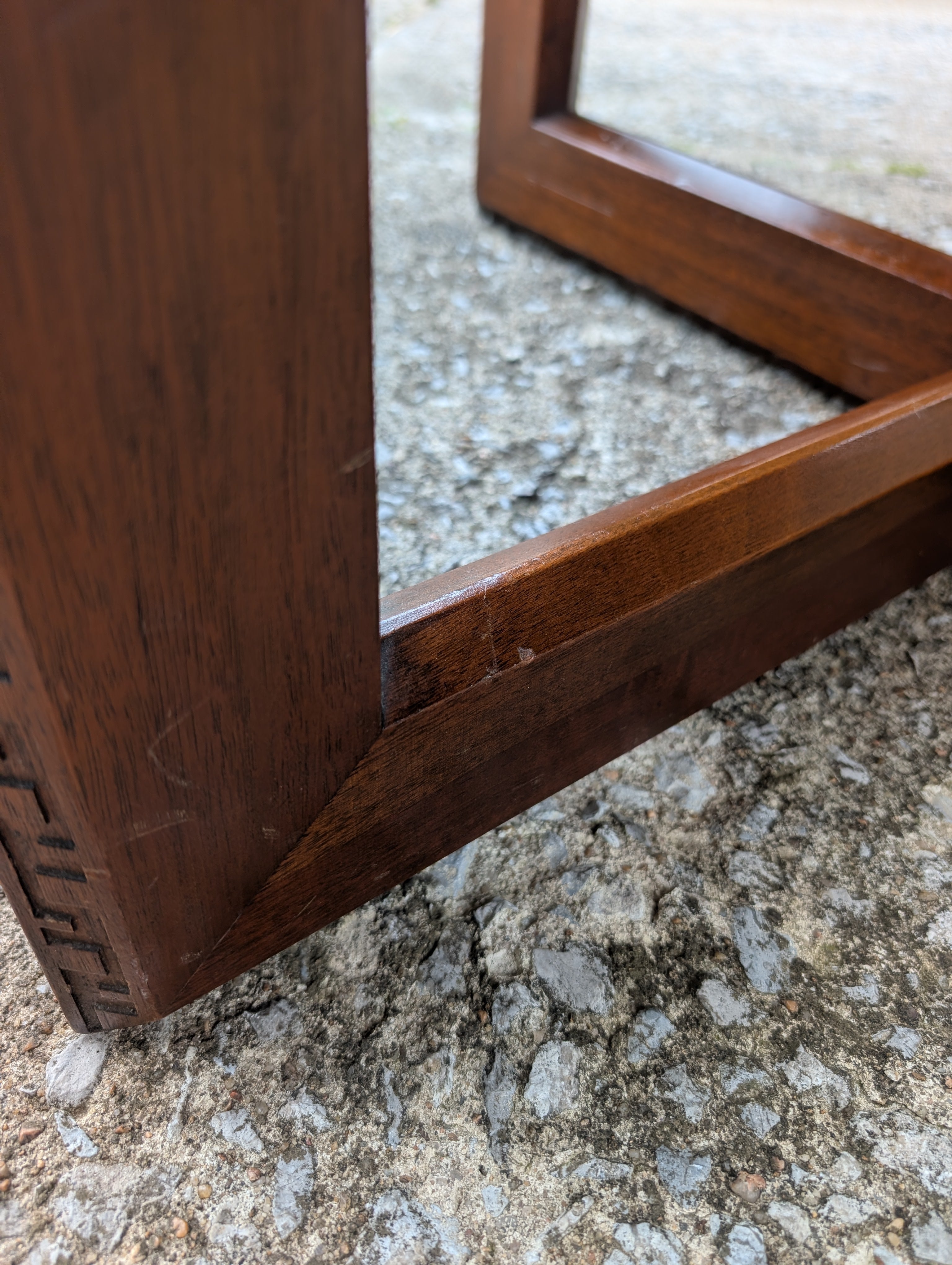 Mid Century Modern Frank Lloyd Wright Taliesen Mahogany Dining Table