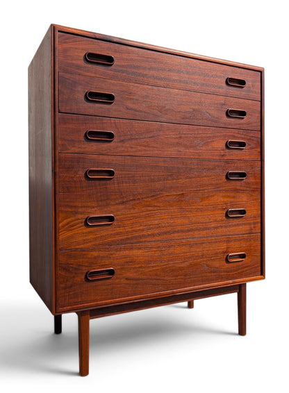 Mid Century Modern Walnut Dresser by Jack Cartwright for Founders