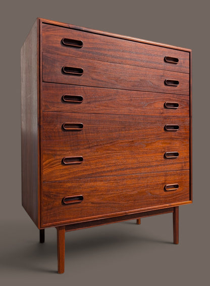 Mid Century Modern Walnut Dresser by Jack Cartwright for Founders