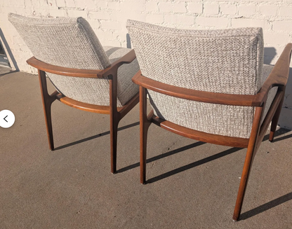 Mid-Century Modern Walnut Side Chairs – Pair