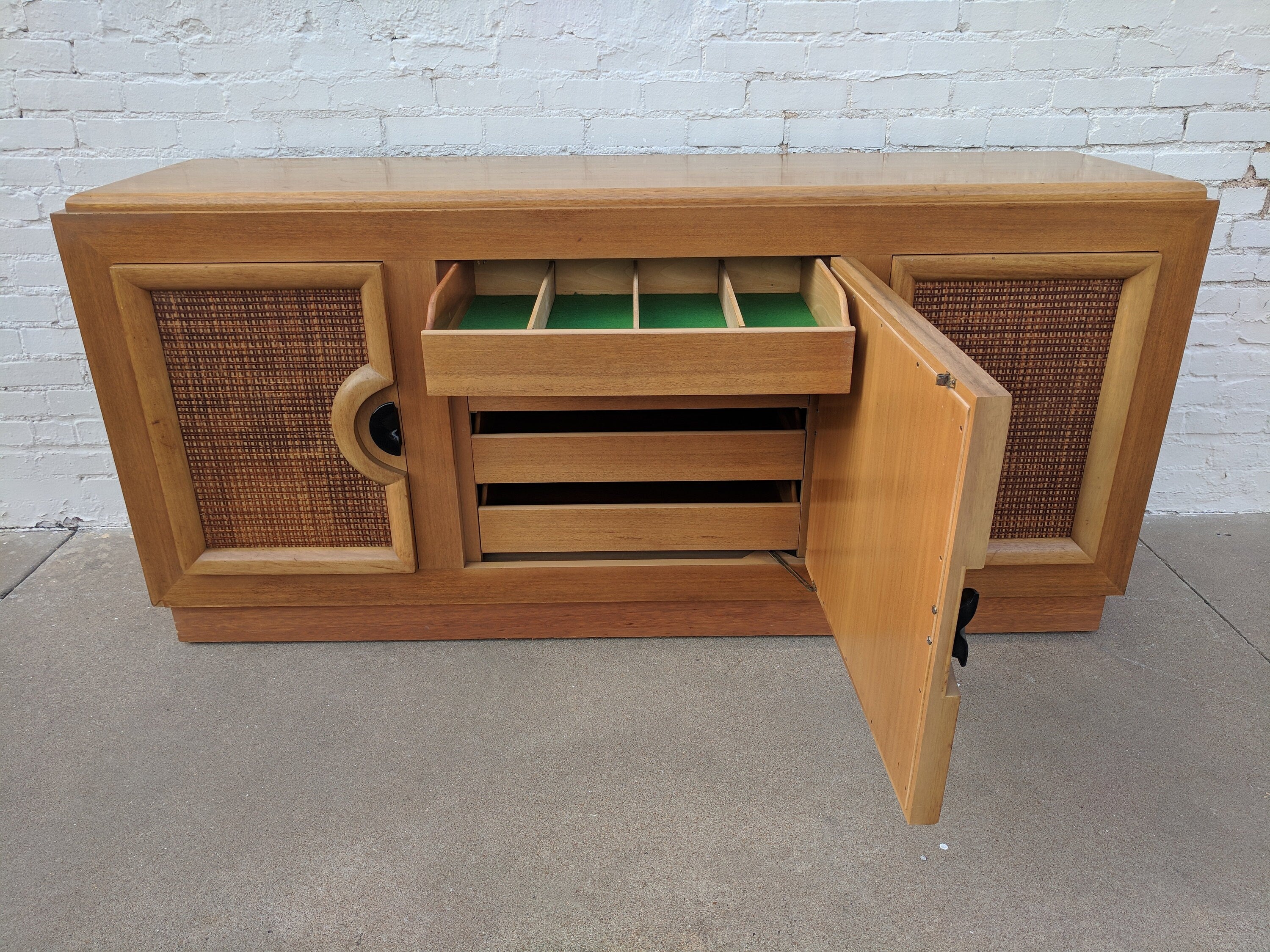 Mid Century Modern Buffet Attributed to Paul Laszlo