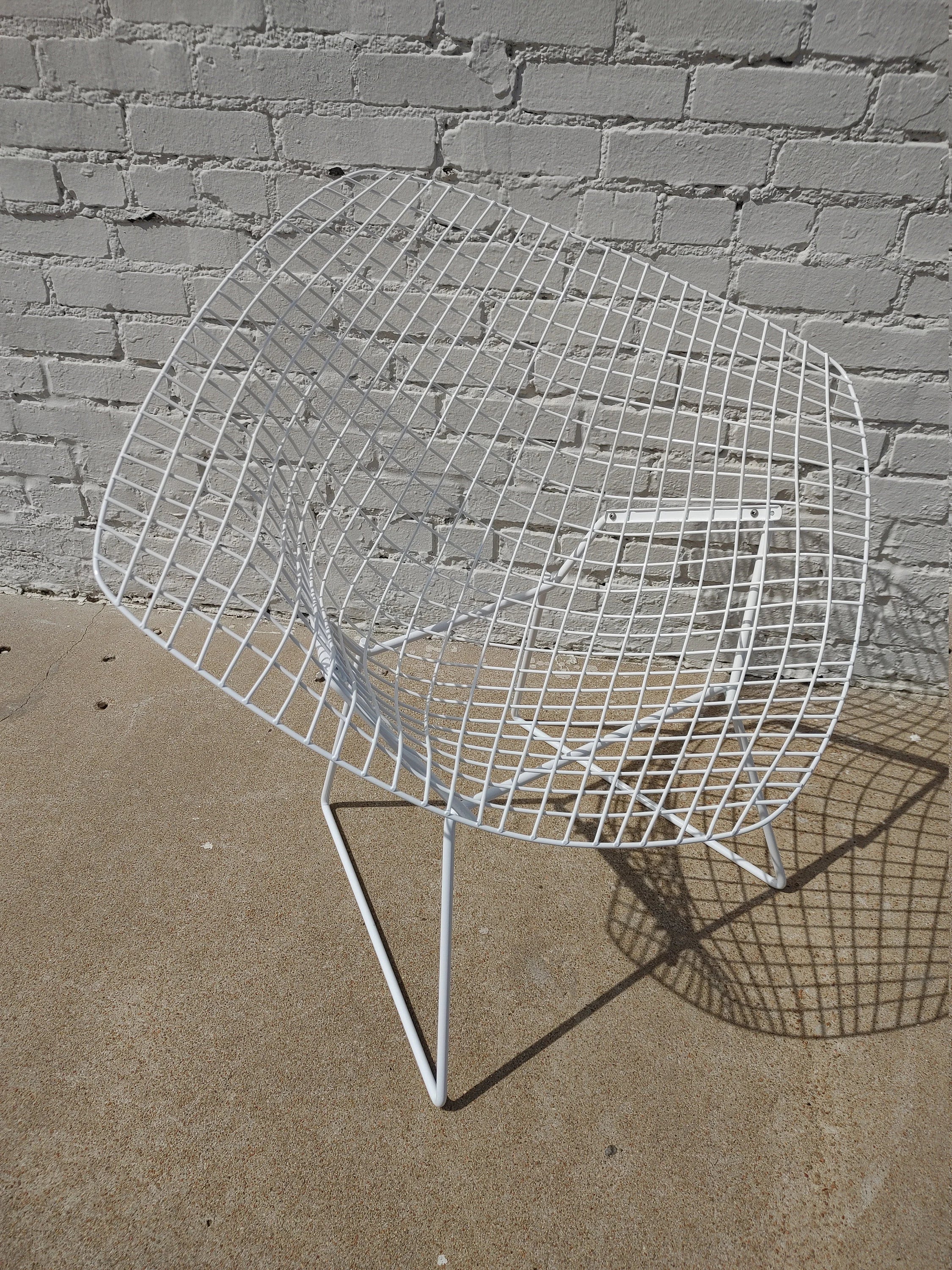 Mid Century Modern Bertoia Wire Diamond Chairs