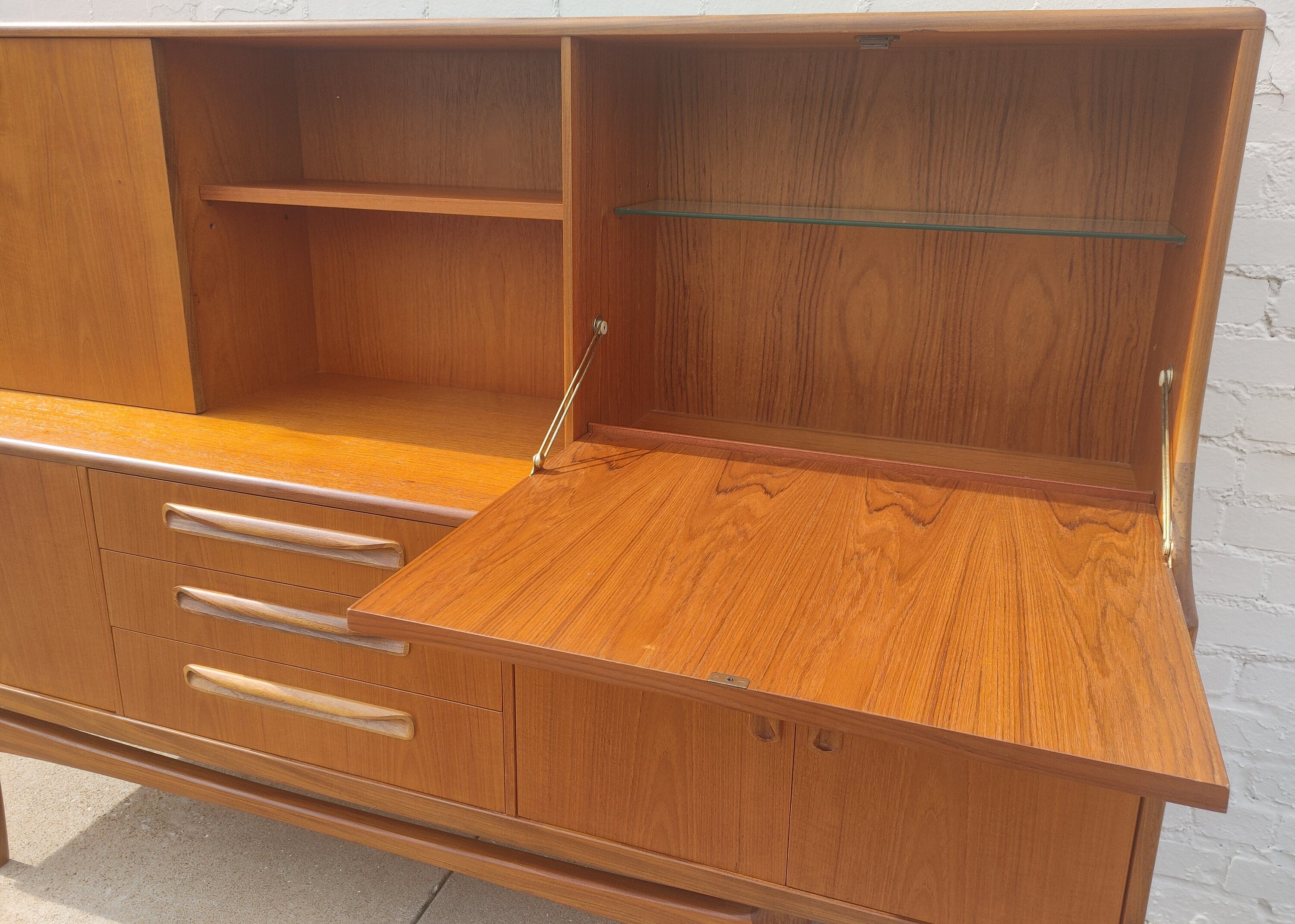 Mid Century English Modern G Plan Teak Hutch