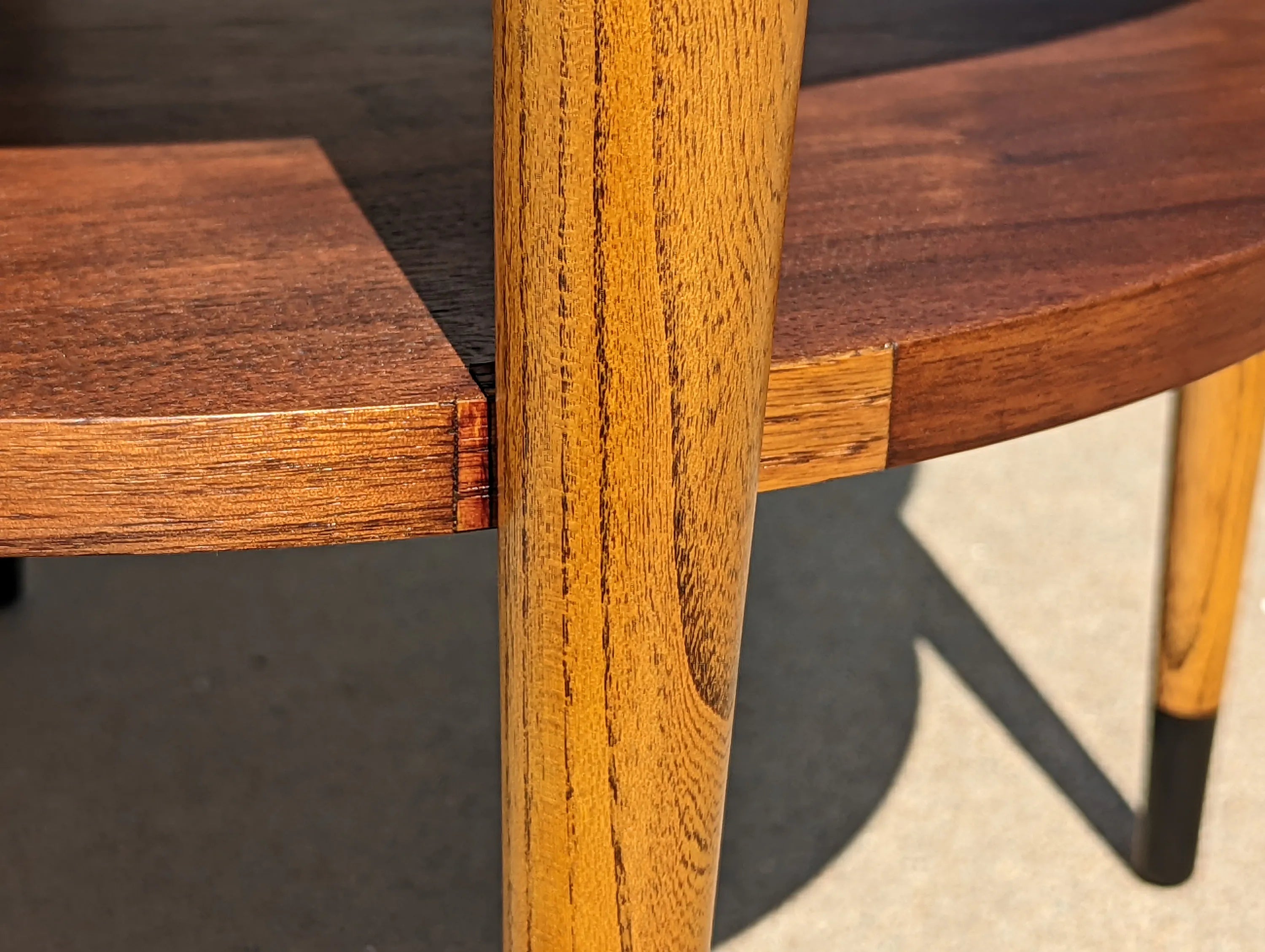Mid Century Modern Lane Acclaim Round Side Table