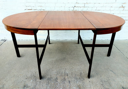 Mid Century Modern. Teak Drop Leaf Table