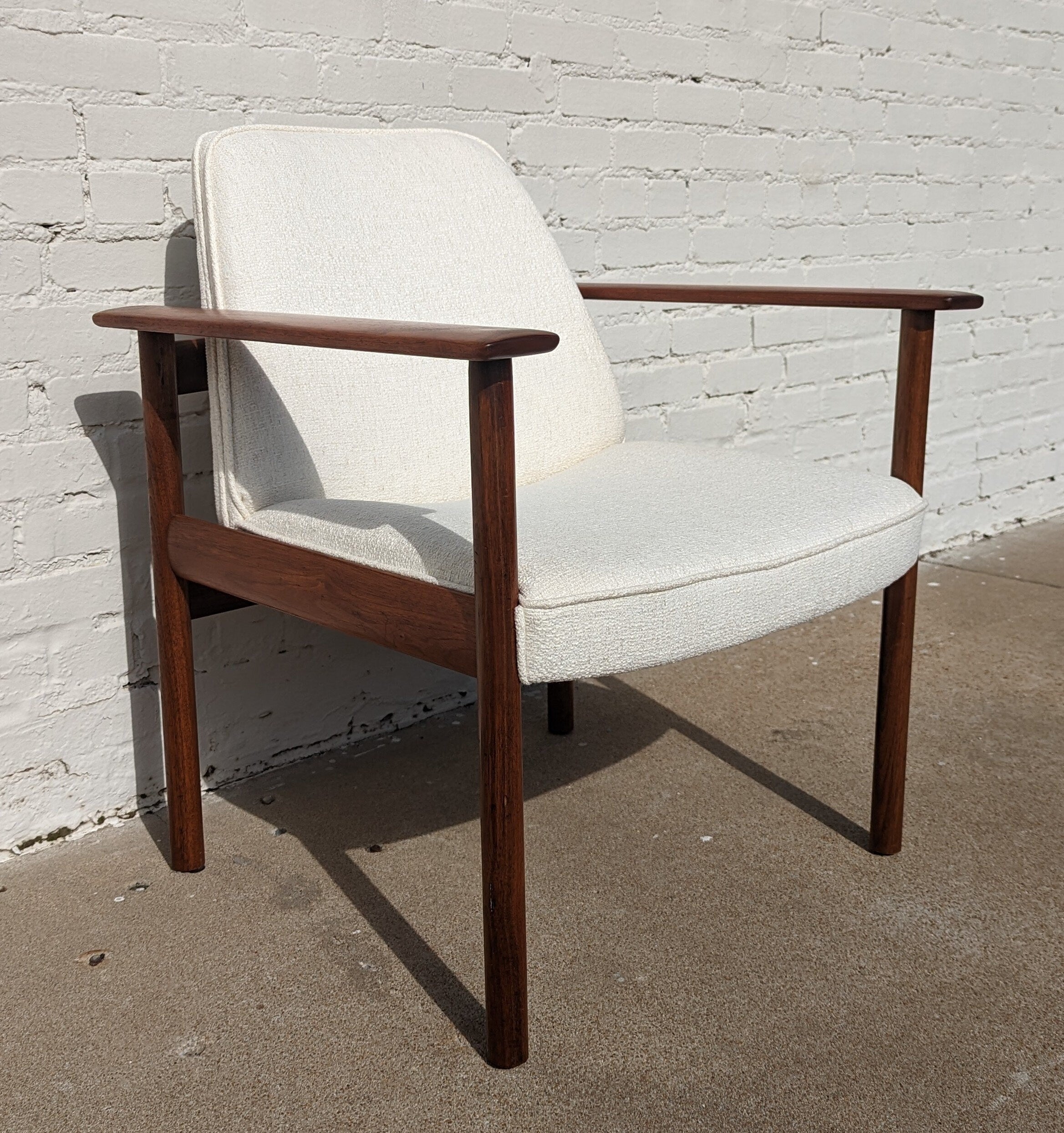 Mid Century Danish Modern Dokka Mobler Side Chair