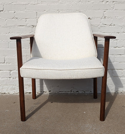 Mid Century Danish Modern Dokka Mobler Side Chair