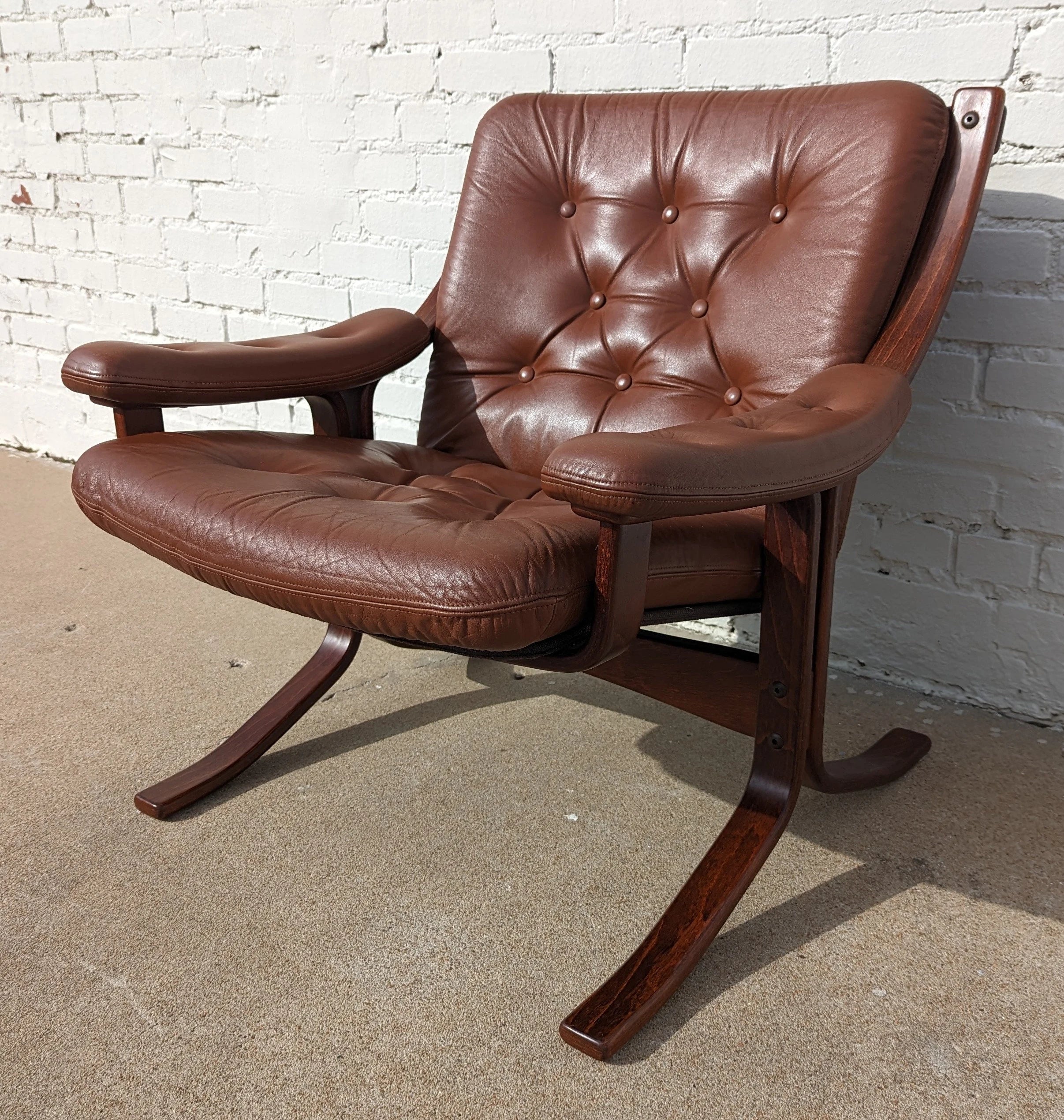Mid Century Danish Modern Rosewood Siesta Chair