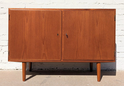 Mid Century Danish Modern Teak Cabinet