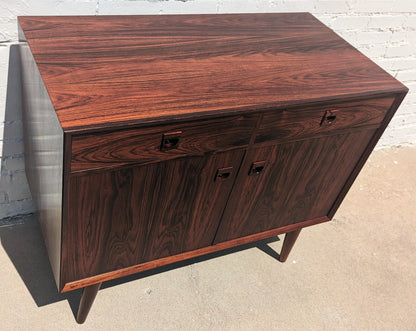 Mid Century Danish Modern Rosewood Cabinet