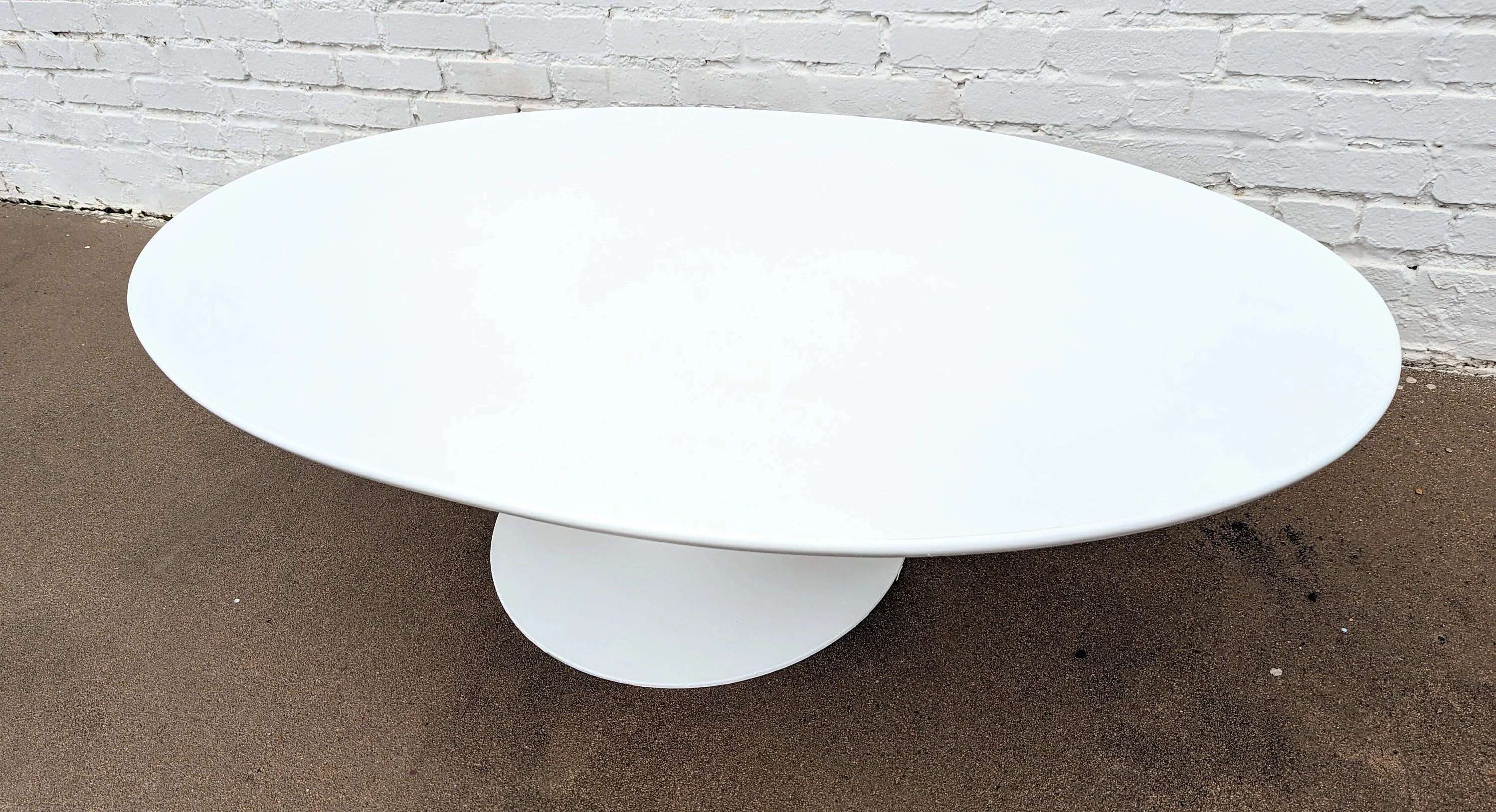 Mid Century Modern Burke Oval Coffee Table