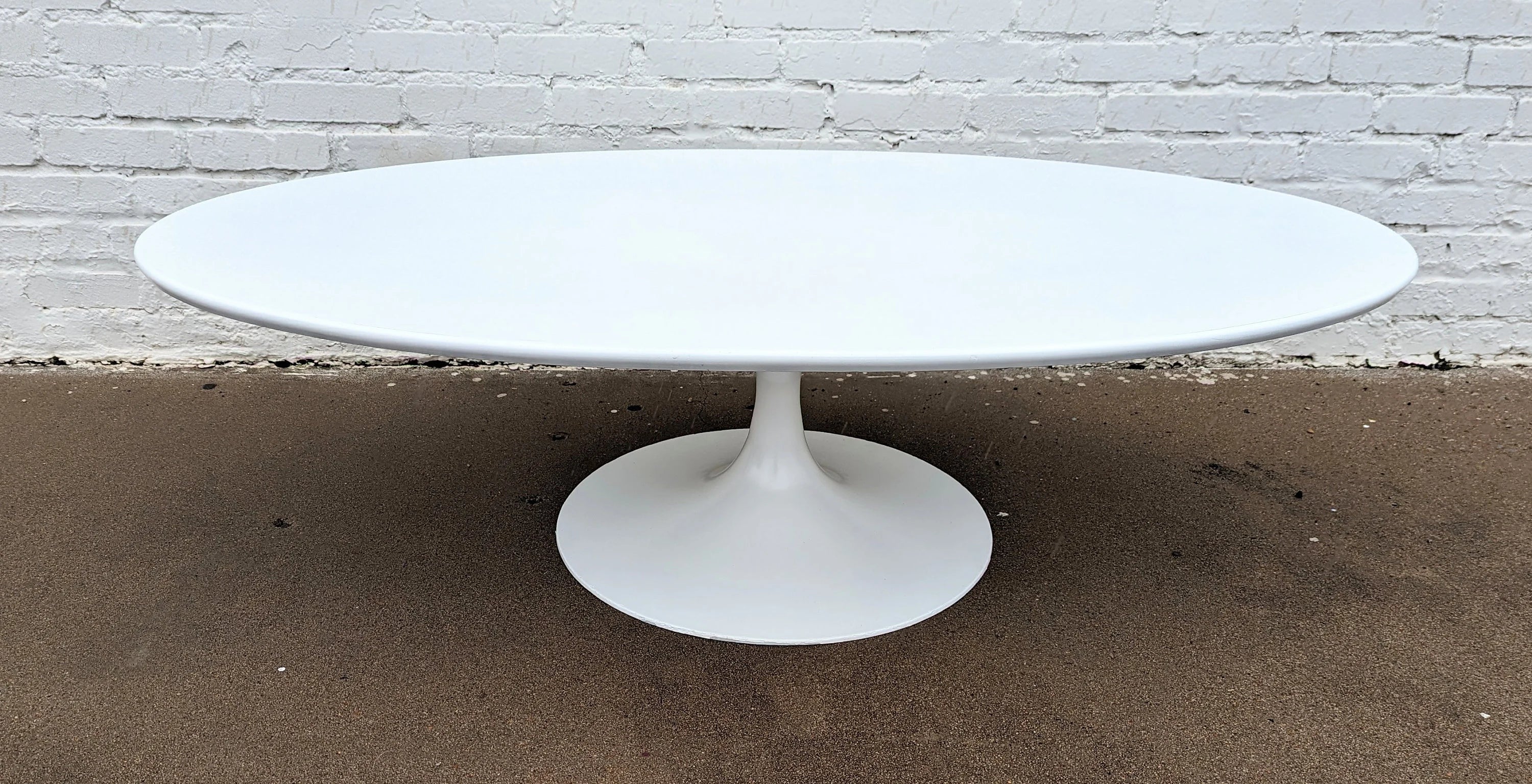 Mid Century Modern Burke Oval Coffee Table