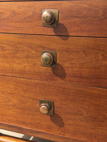 Mid Century Modern Henredon Walnut Cabinet