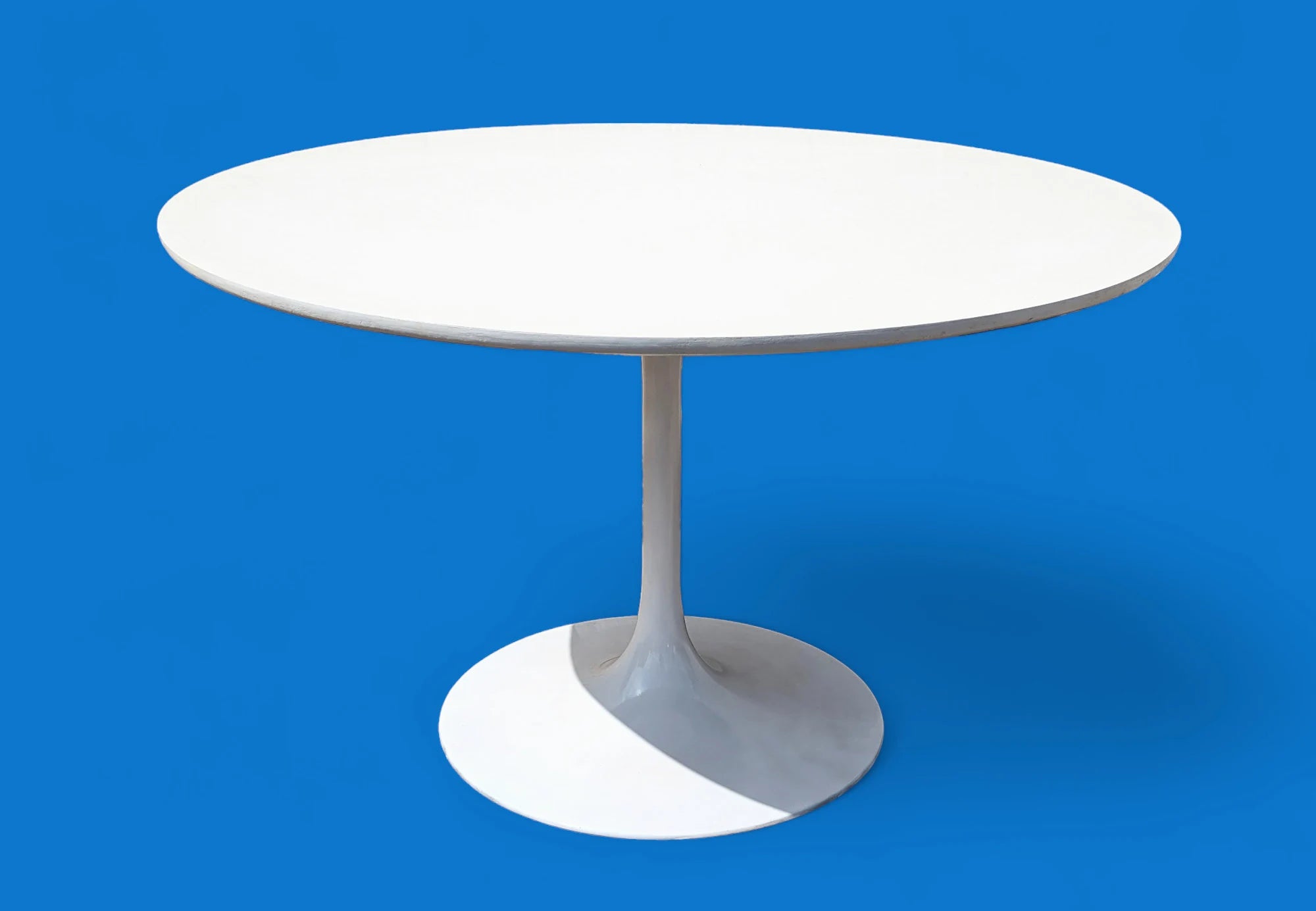 Mid Century Modern Burke Tulip Dining Table