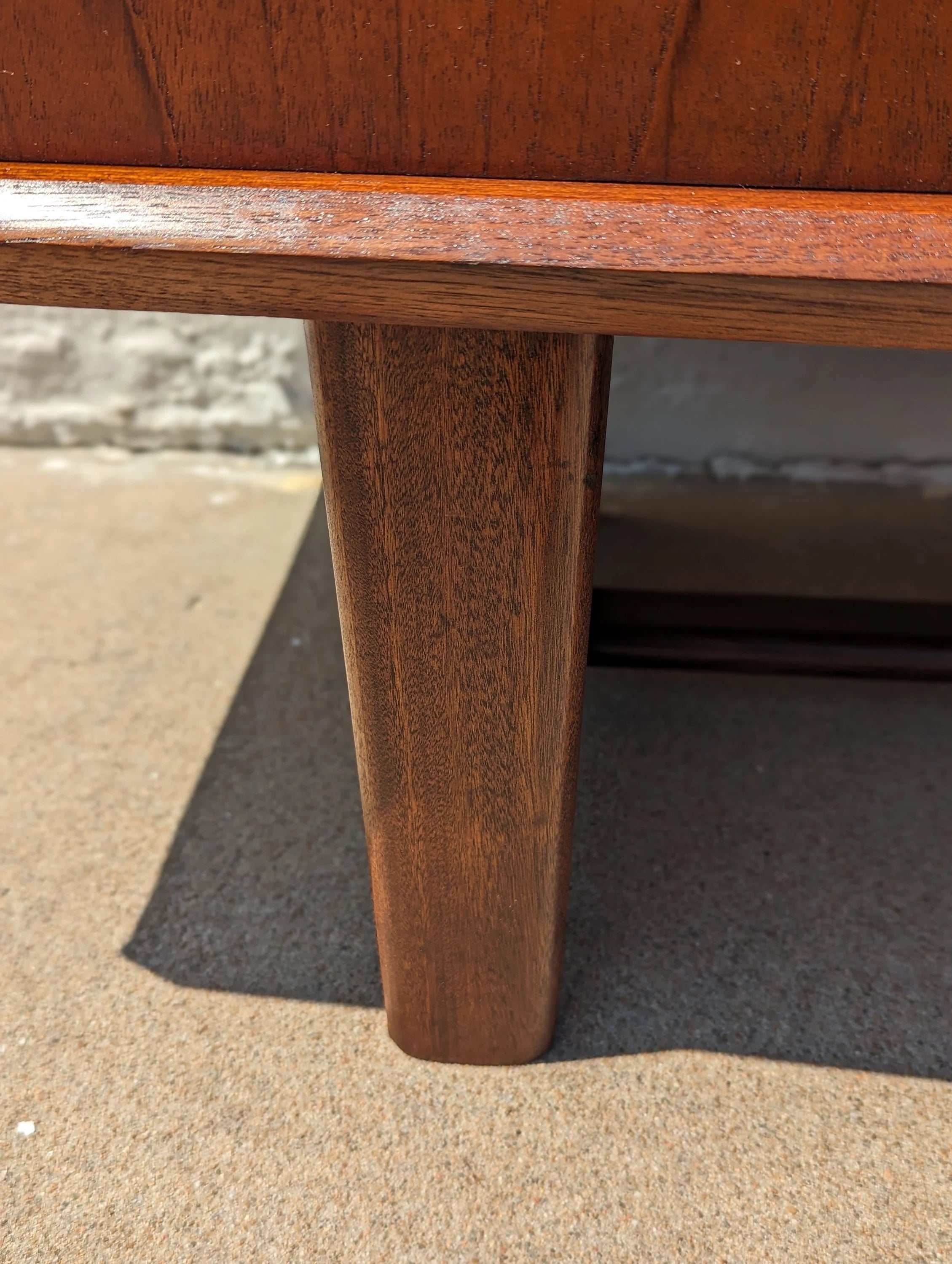 Mid Century Modern Danish Modern Teak Credenza In the Manner of Arne Vodder