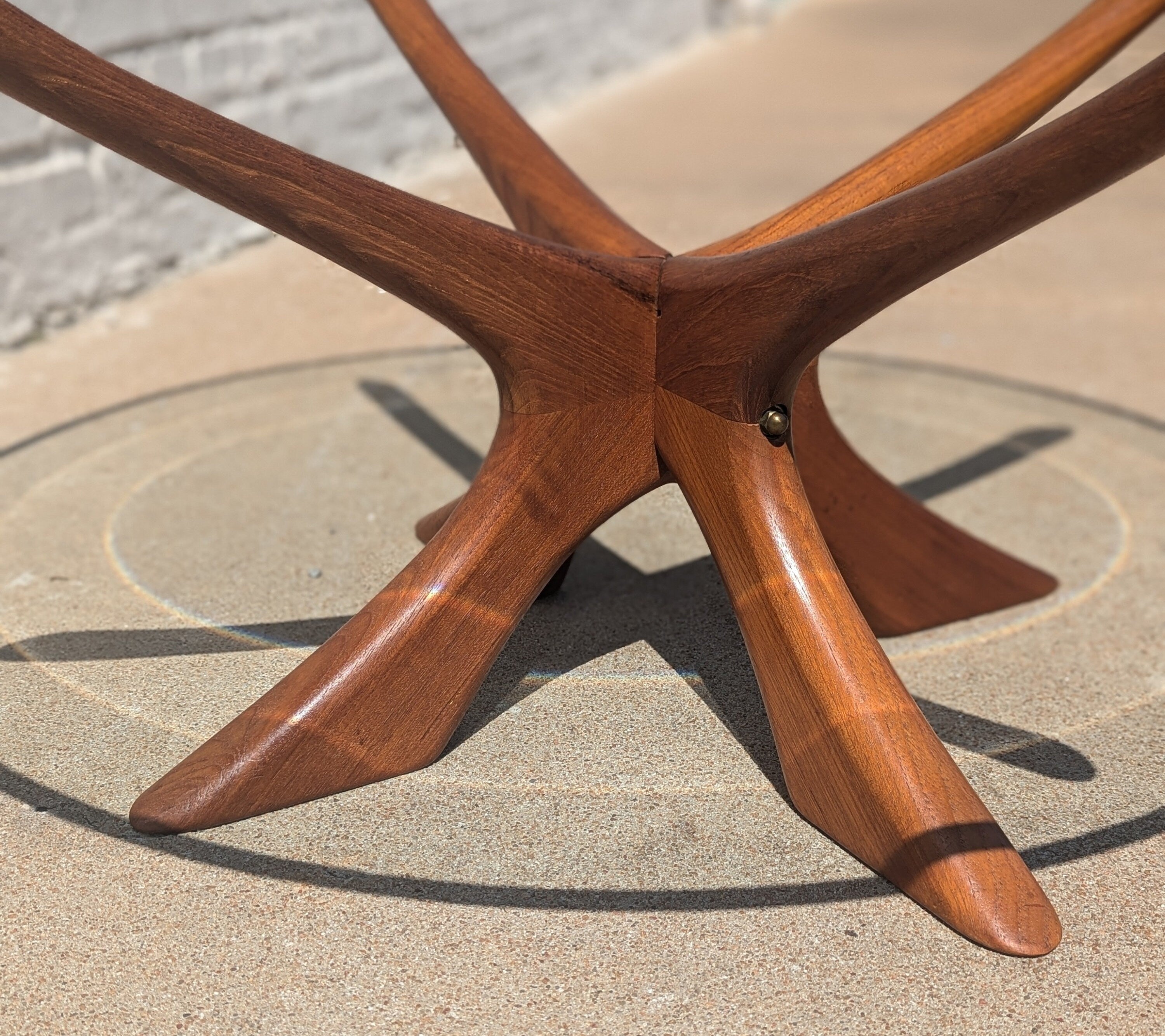 Mid Century Danish Modern Illum Wikkelso Coffee Table