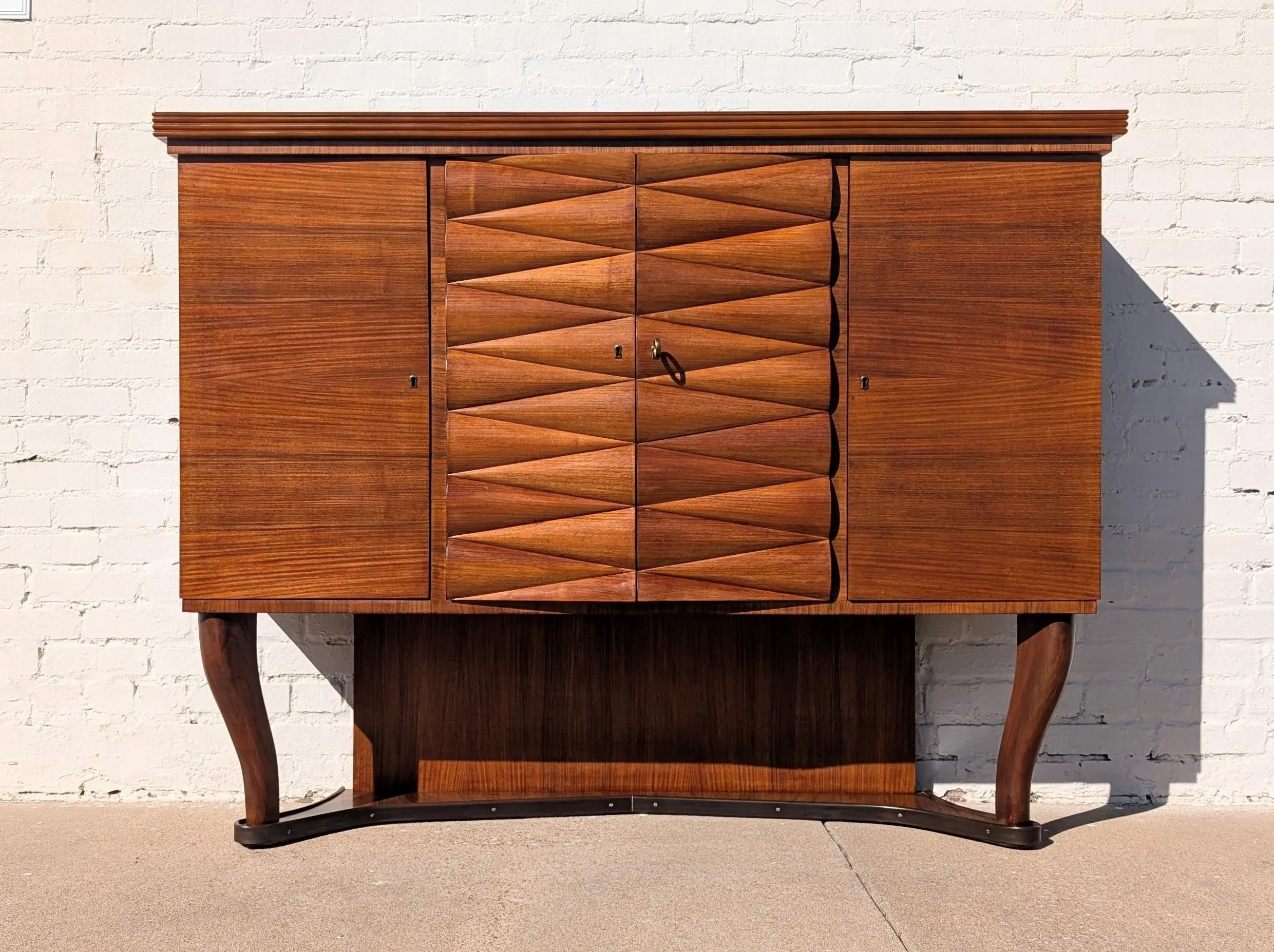 Mid Century Italian Modern Sculptural Dry Bar Attributed Vittorio Dassi