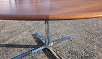 Mid Century Danish Modern Moreddi Dining Table